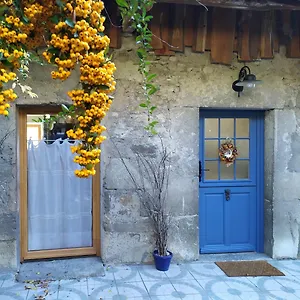 Arthur Et Germaine Maisonnette A La Campagne Avec Un Grand Jardin Saint-Jeoire-Prieure