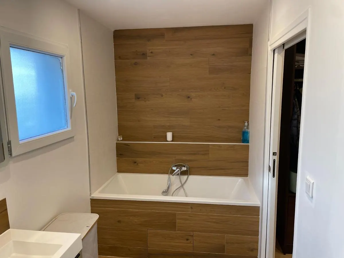Suite Parentale Avec Salle De Bains Et Toilettes Privees Genas 0*,